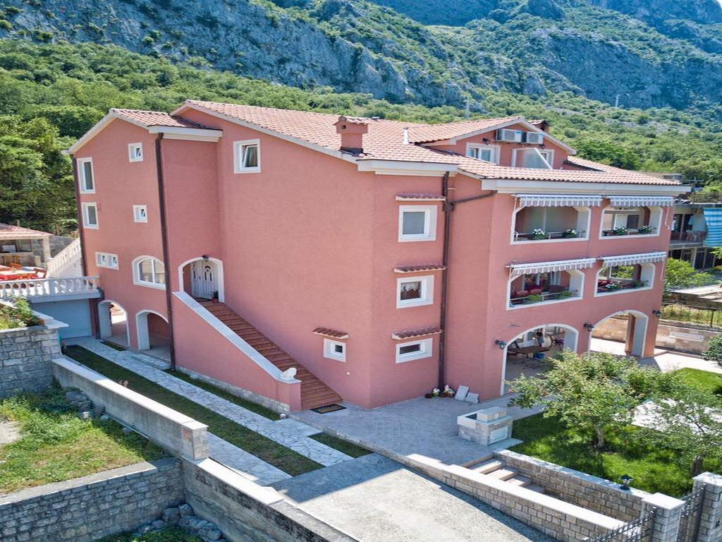 Apartments Radonjic Kotor Exterior photo